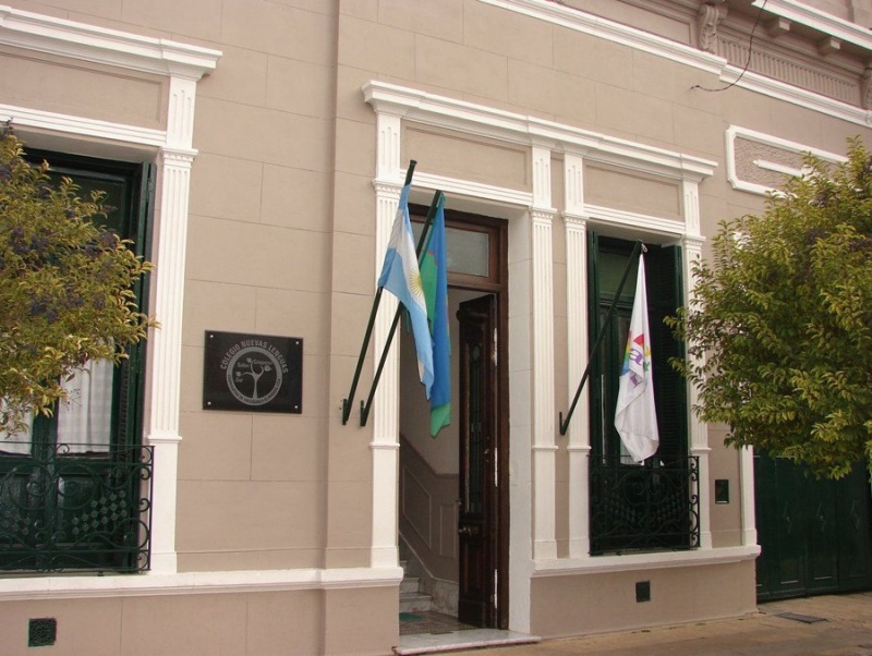 Nuevas Lenguas se expres por la suspensin del foro debate